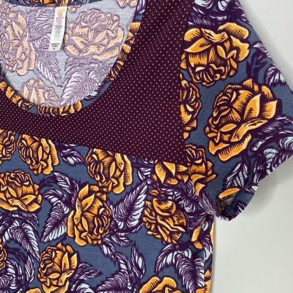 LuLaRoe Top Perfect T Purple Floral XS‎ - Picture 2 of 3
